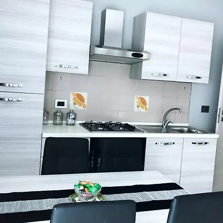 Ylli House Apartment Sanremo