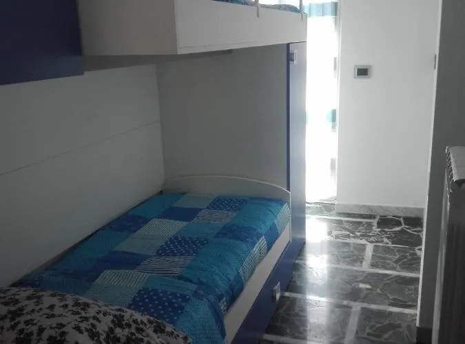 Апартаменты Ylli House *